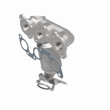 Load image into Gallery viewer, MagnaFlow 04-06 Toyota Sienna 3.3L Direct Fit Converter
