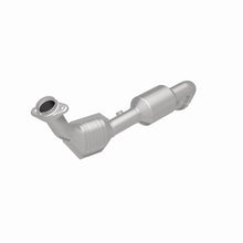 Load image into Gallery viewer, MagnaFlow 04-06 F-150 V8 4.6 OEM Underbody Direct Fit Converter