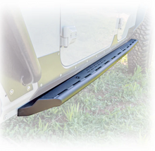 Load image into Gallery viewer, Turn Offroad 2020+ Jeep JT Slider Steps