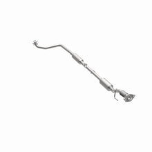 Load image into Gallery viewer, MagnaFlow Direct Fit Catalytic Converter OEM 18-21 Nissan Kicks 1.6L Single Underbody