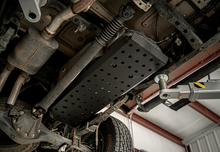 Load image into Gallery viewer, Cali Raised 05-23 Dcsb / Ac Toyota Tacoma Fuel Tank Skid Plate - Steel / Powder Coat