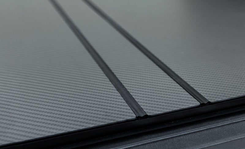 Access LOMAX 2024 Toyota Tacoma 5ft Bed Folding Hard Cover - Carbon Fiber