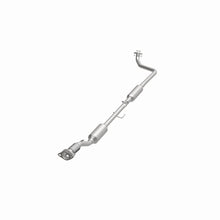 Load image into Gallery viewer, MagnaFlow Direct Fit Catalytic Converter OEM 18-21 Nissan Kicks 1.6L Single Underbody