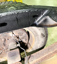 Load image into Gallery viewer, Rust Buster 2004-2012 GM Colorado &amp; Canyon Crew Cab Rear Over Axle Frame Section - Left