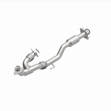 Load image into Gallery viewer, MagnaFlow 18-20 Infiniti QX60 REAR Underbody 3.5L Direct Fit Converter