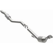 Load image into Gallery viewer, MagnaFlow 07-11 S550 V8 5.5 OEM Underbody Direct Fit Converter