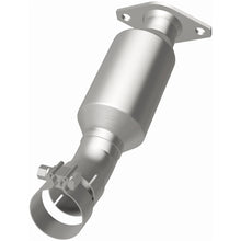 Load image into Gallery viewer, MagnaFlow 14-15 Prius C L4 1.5 OEM Underbody Direct Fit Converter