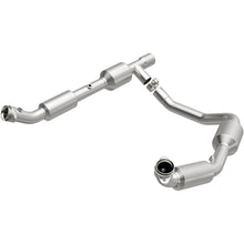 Load image into Gallery viewer, MagnaFlow 2006 Ford E-250 5.4L Direct Fit Converter