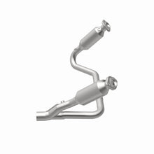 Load image into Gallery viewer, MagnaFlow 05-06 Dodge Durango 4.7L Direct Fit Converter
