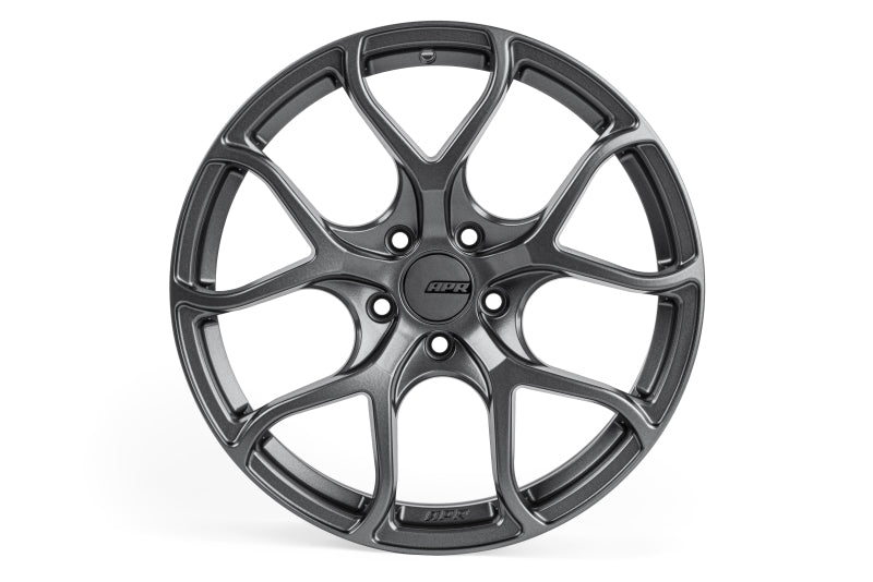 APR A01 Flow Formed 18x8.5 / 5x112 / ET45 / 66.5mm Bore / Gunmetal Grey Wheel WHL00016