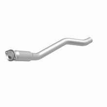 Load image into Gallery viewer, MagnaFlow Direct Fit Catalytic Converter 2012-2015 Grand Cherokee V8 6.4 OEM Underbody