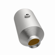 Load image into Gallery viewer, MagnaFlow 2.00in. Mid-Bed O2 CA Universal Converter