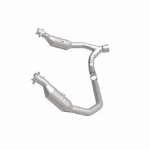 Load image into Gallery viewer, MagnaFlow 2006 Dodge Ram 1500 4.7L Direct Fit Converter