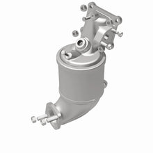 Load image into Gallery viewer, MagnaFlow Direct Fit Catalytic Converter 21-22 Kia Sorento 2.5L OEM