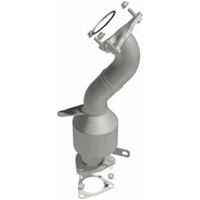Load image into Gallery viewer, MagnaFlow 15-17 Chevrolet Colorado 2.5L Direct Fit Converter