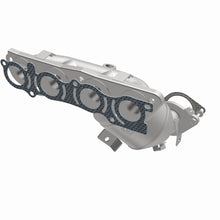 Load image into Gallery viewer, MagnaFlow Direct Fit Catalytic Converter 20-21 Nissan Kicks 1.6L Single Manifold