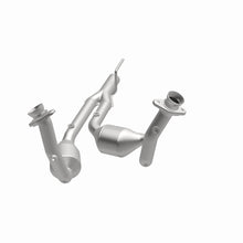 Load image into Gallery viewer, MagnaFlow 2004 Jeep Grand Cherokee 4.7L Direct Fit Converter
