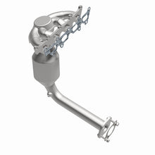 Load image into Gallery viewer, MagnaFlow 12-13 500 L4 1.4 OEM Manifold Direct Fit Converter