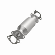 Load image into Gallery viewer, MagnaFlow 10-13 Hyundai Santa Fe 2.4L Direct Fit Converter