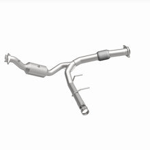 Load image into Gallery viewer, MagnaFlow 18-21 Ford Expedition Right Underbody 3.5L Direct Fit Catalytic Converter