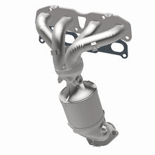 Load image into Gallery viewer, MagnaFlow 2008-2015 Nissan Rogue 2.5L Direct Fit Converter