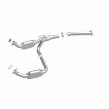 Load image into Gallery viewer, MagnaFlow 03-06 Chevrolet Express 1500 4.3L Direct Fit Converter