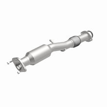Load image into Gallery viewer, MagnaFlow 17-19 Toyota Highlander 3.5L Direct Fit Converter