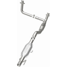 Load image into Gallery viewer, MagnaFlow 92-95 Ford E-150 5.0L Direct Fit Converter