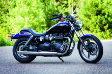 Load image into Gallery viewer, Kuryakyn ISO Grips Metric Honda/Triumph Black