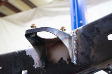 Load image into Gallery viewer, Rustbuster Rear Cab Mount Right Side