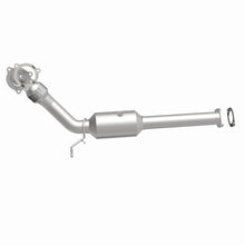 Load image into Gallery viewer, MagnaFlow Direct Fit Catalytic Converter 05-06 Volvo XC90 2.5L
