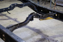 Load image into Gallery viewer, Rust Buster 05-15 Toyota Tacoma Cattier Bearing Crossmember