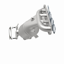 Load image into Gallery viewer, MagnaFlow Direct Fit Catalytic Converter 20-21 Nissan Kicks 1.6L Single Manifold
