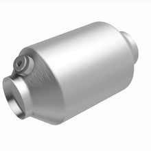 Load image into Gallery viewer, MagnaFlow 2.25in. 1/O2 CC Spun OEM Universal Converter