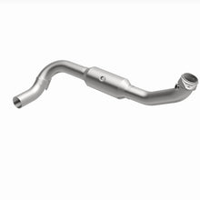 Load image into Gallery viewer, MagnaFlow 05-06 Lincoln Navigator 5.4L Direct Fit Catalytic Converter - Passenger Side