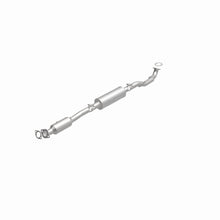 Load image into Gallery viewer, MagnaFlow 12-13 Soul 2L Underbody Direct Fit Converter