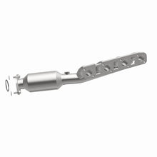 Load image into Gallery viewer, MagnaFlow 11-13 QX56 V8 5.6 OEM Manifold Direct Fit Converter