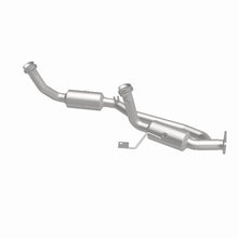 Load image into Gallery viewer, MagnaFlow 04-05 Ford Freestar 3.9L Direct Fit Converter