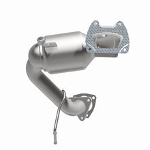 Load image into Gallery viewer, MagnaFlow 15-16 Chrysler 200 3.6L OEM Manifold Direct Fit Converter