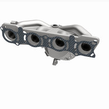 Load image into Gallery viewer, MagnaFlow 17-20 Nissan Rogue Sport Single Manifold 2L Direct Fit Converter