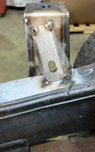 Load image into Gallery viewer, Rust Buster 2004-2012 Colorado Front Bed Mount - Left