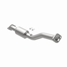 Load image into Gallery viewer, MagnaFlow 13-15 Sentra 1.8 Underbody Direct Fit Converter