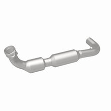 Load image into Gallery viewer, MagnaFlow 02-03 Ford F-150 5.4L Direct Fit Converter