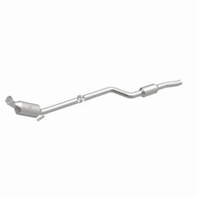 Load image into Gallery viewer, MagnaFlow 2011 C300 V6 3 OEM Underbody Direct Fit Converter