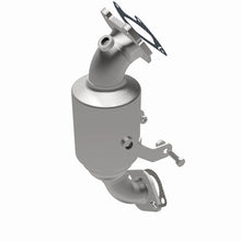 Load image into Gallery viewer, MagnaFlow 14-17 ProMaster 1500 V6 3.6 OEM Manifold Direct Fit Converter