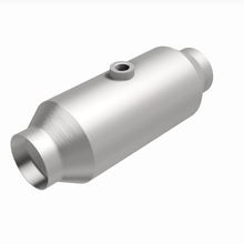 Load image into Gallery viewer, MagnaFlow Universal Catalytic Converter 2.5in CA Spun Mid-Bed