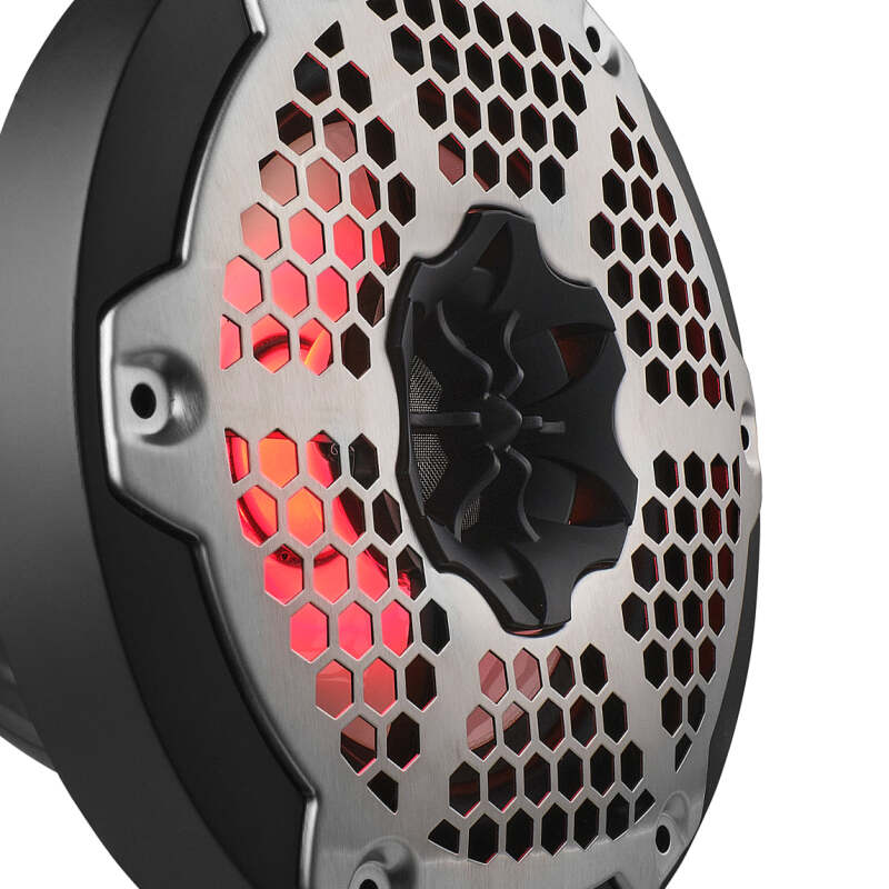 DS18 Subwoofer & Enclosure 10in 300 Watts RMS 4 ohm SVC Black w/ Covers