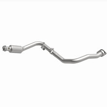 Load image into Gallery viewer, MagnaFlow 05-06 Land Rover LR3 4.4L Direct Fit Converter