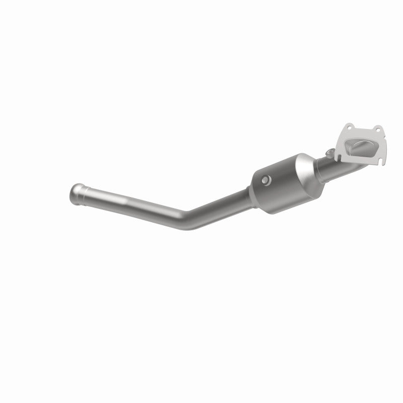 MagnaFlow 13-15 Dodge Durango V6 3.6L OEM Grade / EPA Compliant Direct-Fit Catalytic Converter 21-250