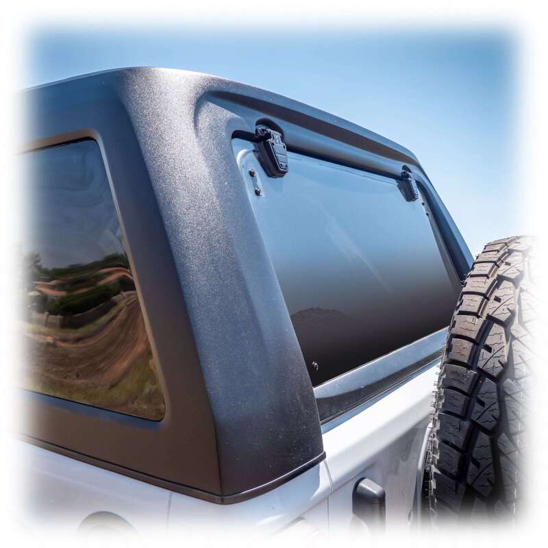 Turn Offroad 18+ Jeep JL 4-Door Fastback Hardtop - White HTJLFB-M4W
